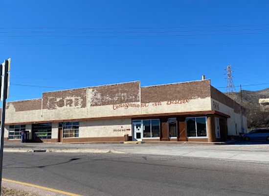 arizona/huachuca-mountains/shop/on-consignment-in-bisbee