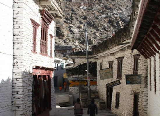nepal/dolpo/shop/deva-bhumi-tibetan-gift-shop