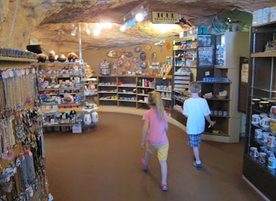 utah/book-cliffs/shop/hole-n-the-rock