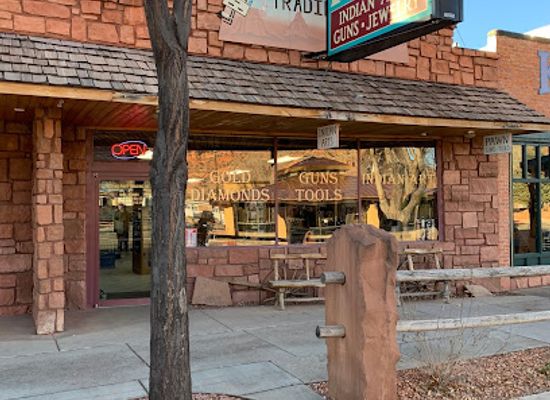 utah/kanab/shop/cedar-post-trading-co