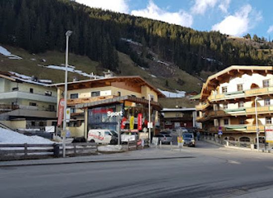 austria/tux-alps/shop/bernhard-sport-mode-tux