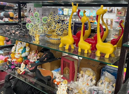 india/deccan-plateau/shop/gift4-you-kids-home-gift-shop