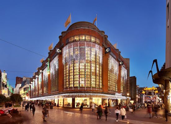 netherlands/the-hague/scheveningen/shop/de-bijenkorf-den-haag