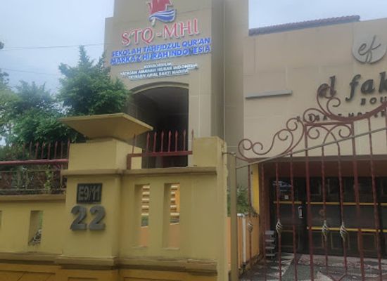 indonesia/makassar/shop/el-fakhr-boutique