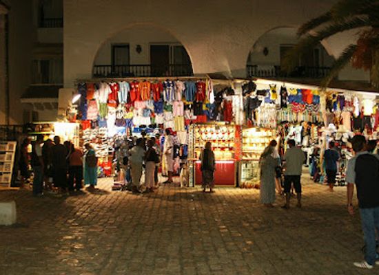 tunisia/sousse/port-el-kantaoui/shop/marina-shop
