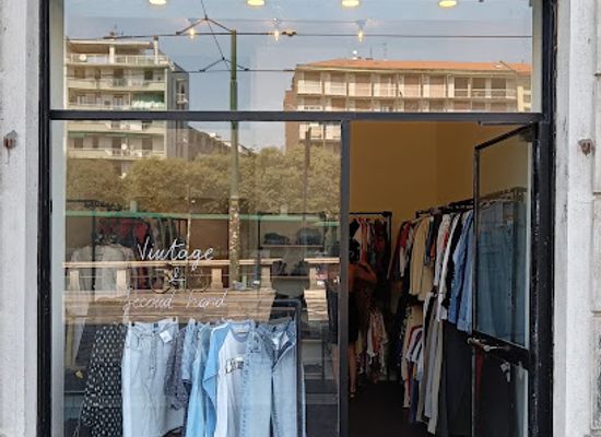 italy/milan/navigli/shop/ambroeus-milano-navigli