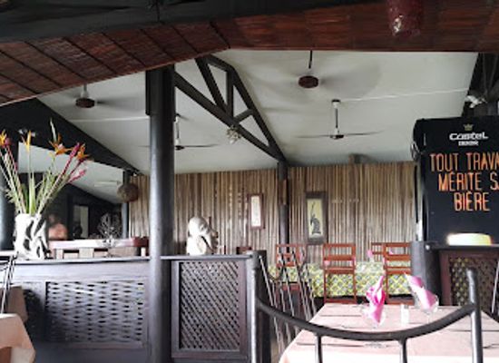 gabon/upper-ogooue-province/shop/l-odika