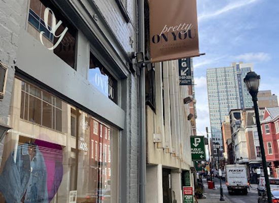 pennsylvania/philadelphia/rittenhouse-square/shop/pretty-on-you