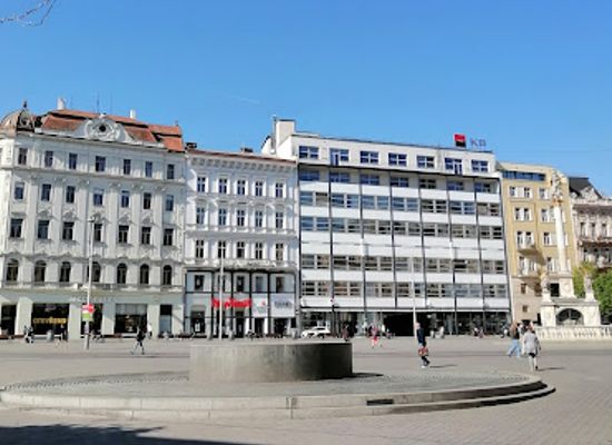 czechia/moravia/shop/new-yorker