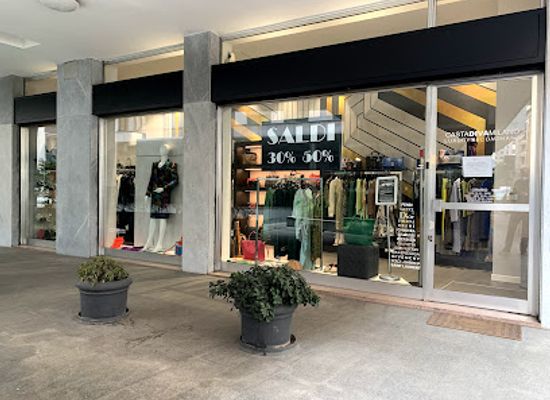 italy/milan/porta-nuova/shop/castadiva-milano