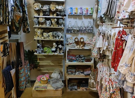 south-africa/bushveld/shop/african-meraki-gifts-curios-clothing
