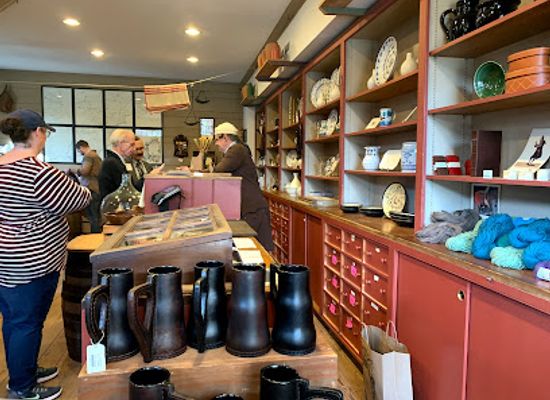 virginia/williamsburg/shop/prentis-store