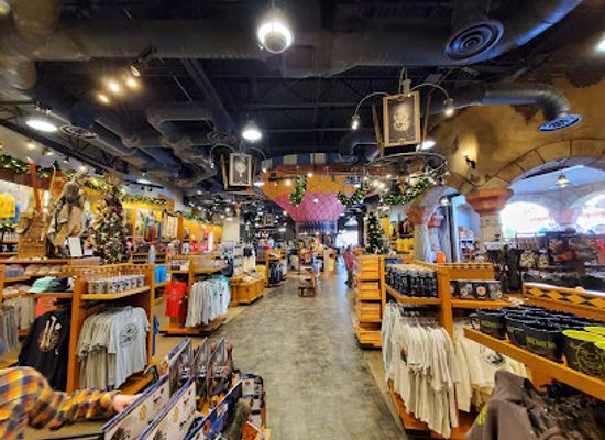florida/orlando-theme-parks/shop/islands-of-adventure-trading-company