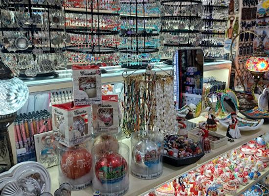 croatia/trogir/shop/souvenir-shop-saint-peter