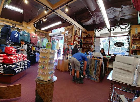 california/lake-tahoe/shop/black-bear-trading-company