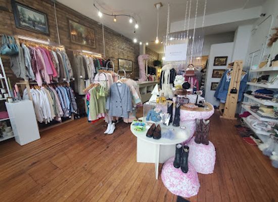 minnesota/saint-paul/west-seventh/shop/shop-country-club-vintage
