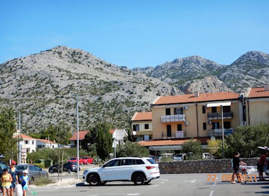 croatia/paklenica-national-park/shop/tommy-hypermarket