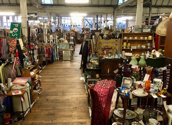 united-kingdom/north-west-england/shop/the-vintage-emporium-stockport