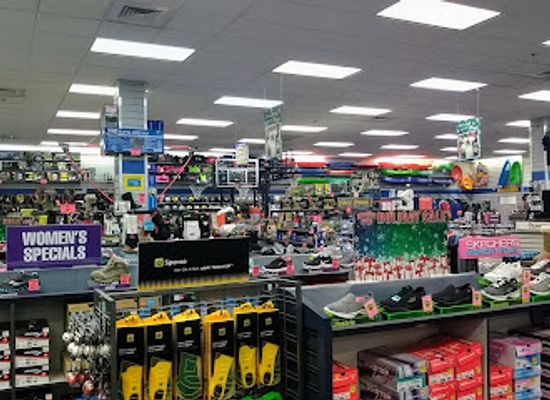 washington/the-blue-mountains/shop/big-5-sporting-goods