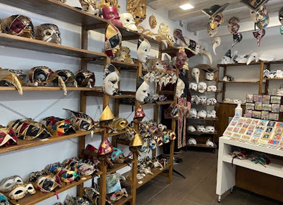 italy/venice/castello/shop/trilly-collezioni-esclusive