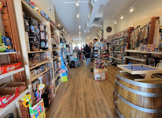 illinois/fox-valley/shop/treasures