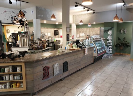 minnesota/lake-of-the-woods/shop/new-moon-coffeehouse-and-eatery