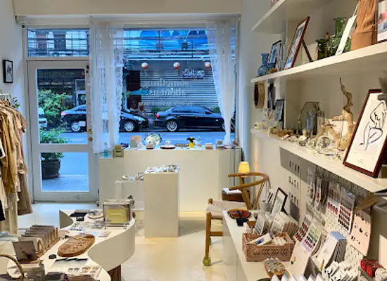 thailand/bangkok/shop/something-about-us
