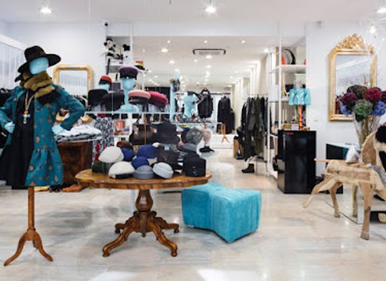 slovenia/ljubljana/shop/pentlja-concept-store