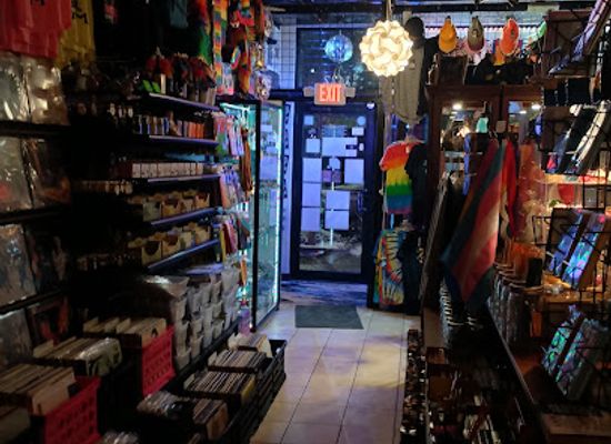 ohio/cleveland/ohio-city/shop/the-dean-rufus-house-of-fun