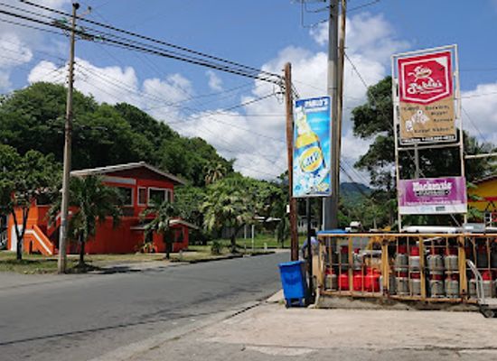 trinidad-and-tobago/argyle-waterfall/shop/pablo-s-supermarket