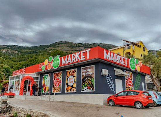 montenegro/kuci/shop/market