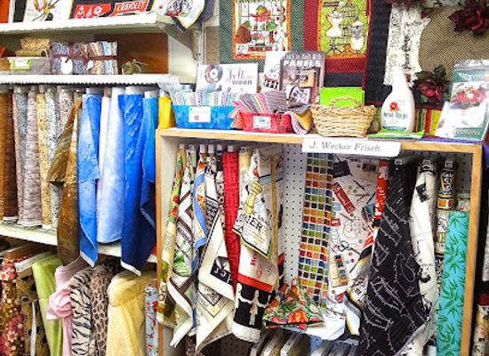california/shasta-cascade/shop/weston-s-quilting-and-fiber-arts