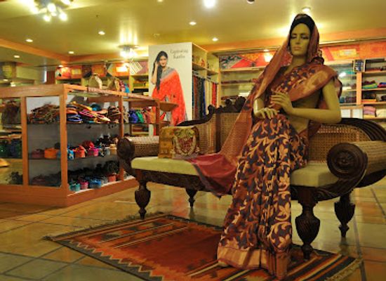 india/western-india/shop/central-cottage-industries-emporium