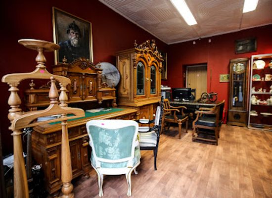 latvia/courland/shop/coinstore