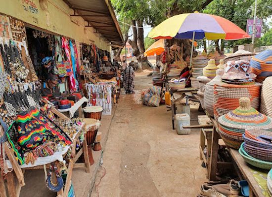 the-gambia/niumi/shop/bakau-craft-market