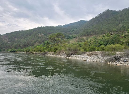 bhutan/punakha-wangdue-valley/shop/kingdom-rafting-service