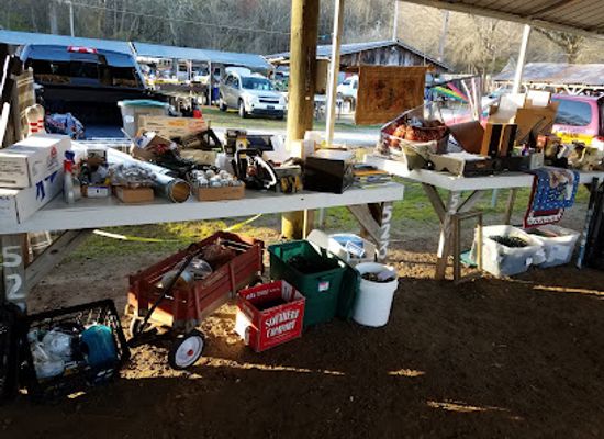 south-carolina/table-rock-state-park/shop/bargain-exchange-flea-market