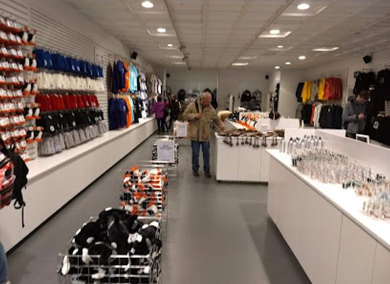 iceland/reykjavik/grandi/shop/shopicelandic