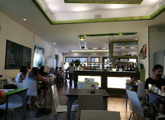 italy/roero/shop/bar-teresio-cafeteria-gelateria-bt