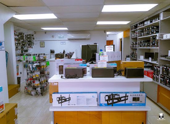 saint-kitts-and-nevis/cayon/shop/mac-pennies-computer-store