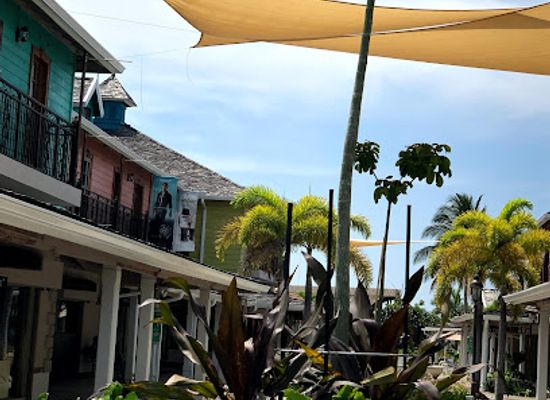 jamaica/portland-ridge/shop/half-moon-shopping-village