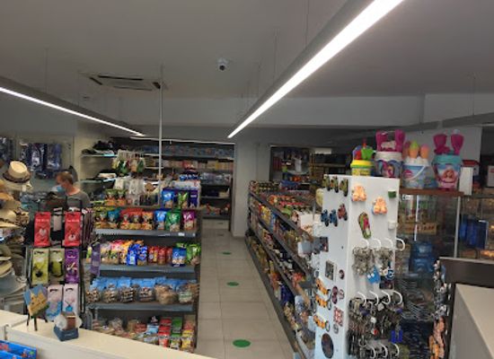malta/mellieha-bay/shop/pick-go