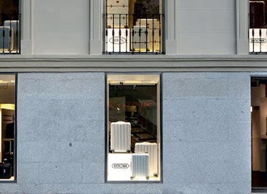 spain/madrid/shop/pilma-travel-serrano-tienda-de-maletas-en-madrid