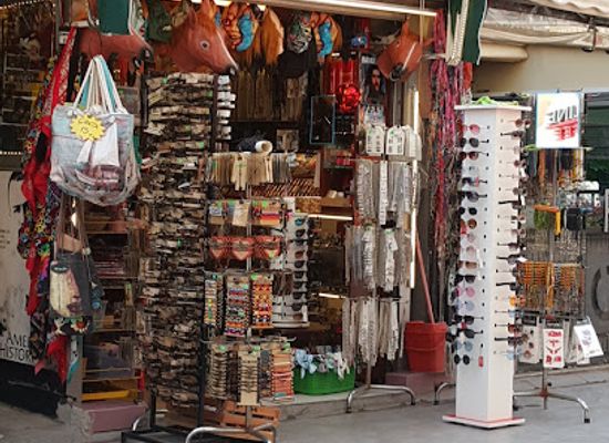 turkiye/izmir/bornova/shop/metro-1001-cesit-hediyelik-esya