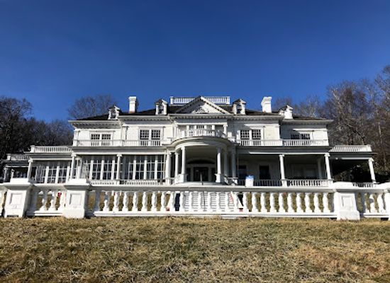 virginia/southwest-virginia/shop/southern-highland-craft-guild-moses-cone-manor