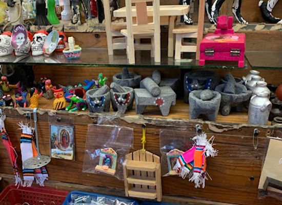 mexico/mexico-city/coyoacan/shop/tienda-de-ropa-mercado-coyoacan