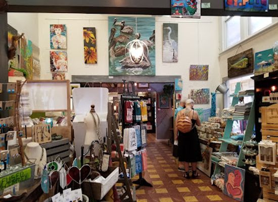 florida/st-petersburg/shop/the-merchant-purveyor-of-local-goods
