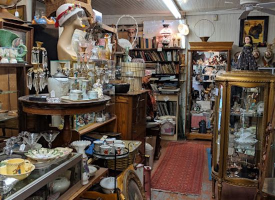 california/livermore/shop/blue-door-antiques
