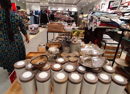 india/pondicherry/shop/westside