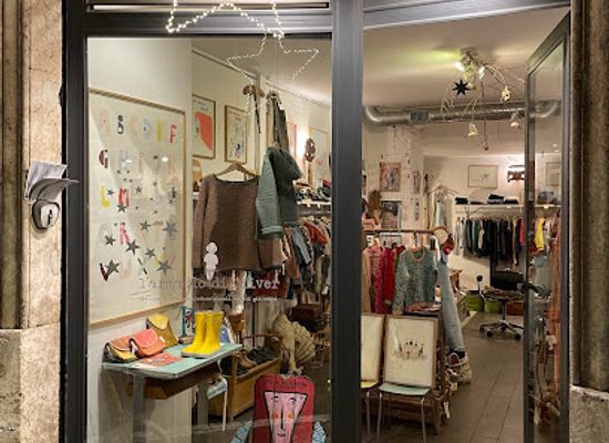 italy/via-francigena/shop/the-oliver-wardrobe